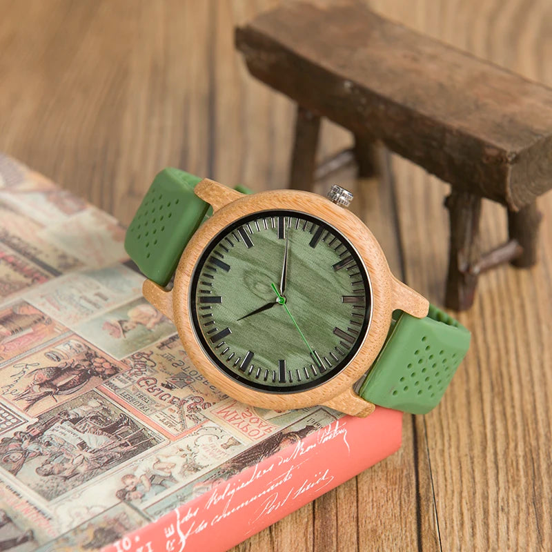 Montre bois bambou quartz homme femme modèle unisexe bracelet silicone vert cadeau original anniversaire mariage tendance intemporel écologique durable - lebois-eco.com