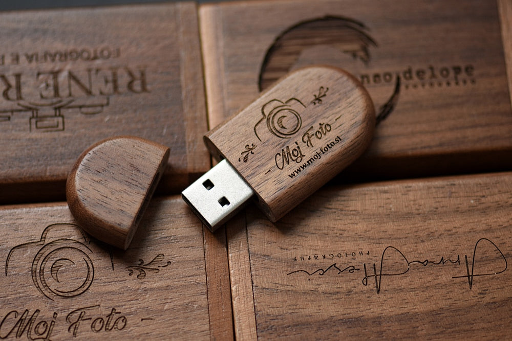 Coffret clé usb 3.0 bois noyer érable rose bambou personnalisable personnalisé logo prénom entreprise cadeau high tech anniversaire film mp3 photo fichier renouvelable écologique responsable environnement - lebois-eco.com
