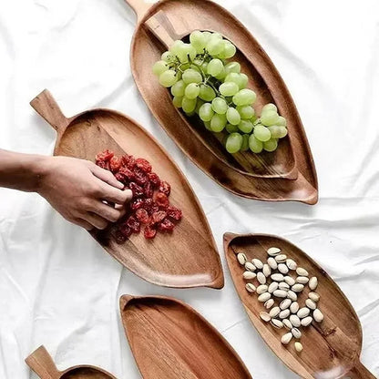 Assiette plateau bois style japonais présentation dressage table restaurant poisson sushi maki california rolls dessert repas fromage écologique durable - lebois-eco.com