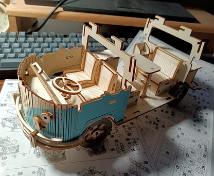 Maquette modélisme bois camping car van Volkswagen jouet do it yourself assemblage construction fait main cadeau noël enfant adolescent adulte durable écologique - lebois-eco.com