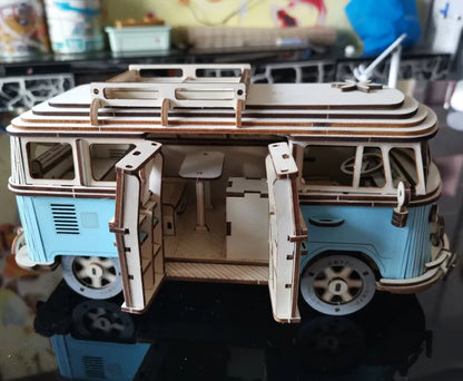 Maquette modélisme bois camping car van Volkswagen jouet do it yourself assemblage construction fait main cadeau noël enfant adolescent adulte durable écologique - lebois-eco.com