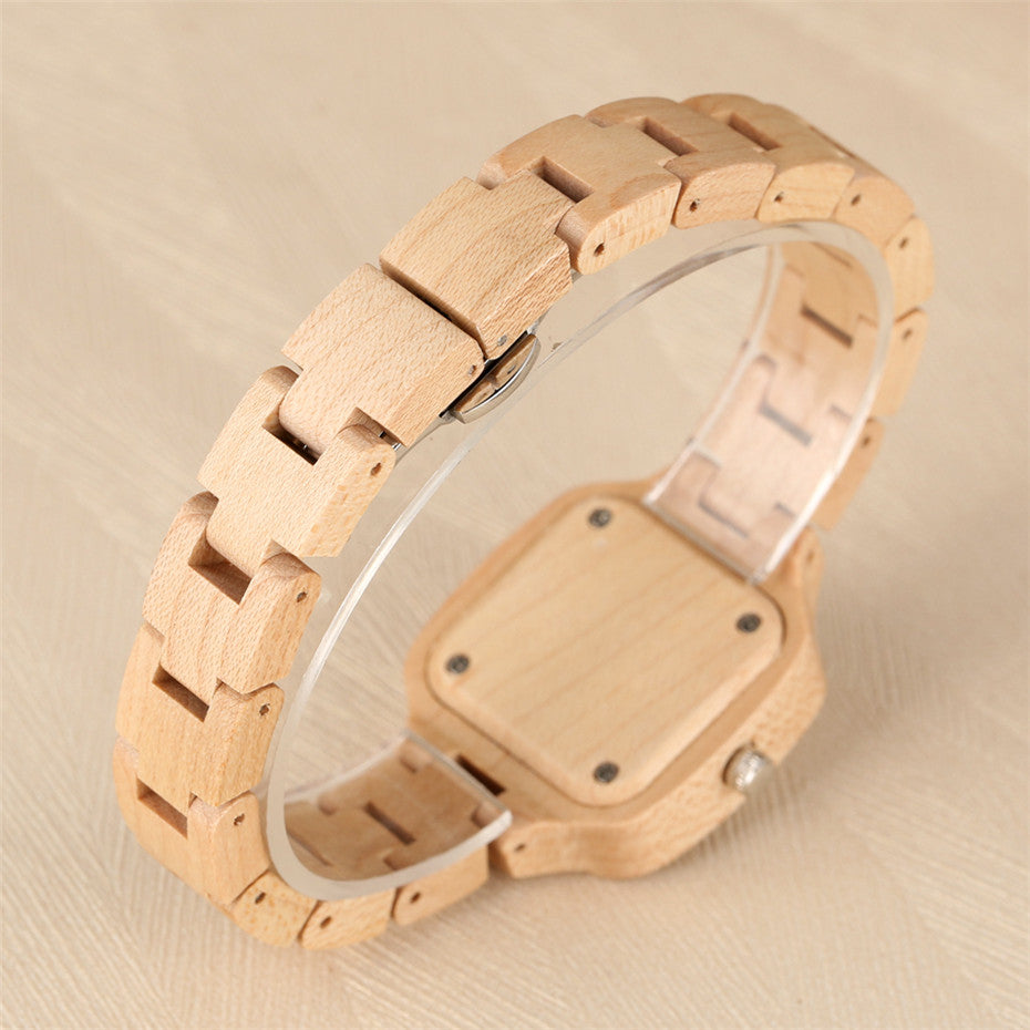 Montre bois bambou quartz femme cadran bracelet heure cadeau anniversaire horloge mariage accessoire bijoux art fermoir métal environnement écologie renouvelable reponsable - lebois-eco.com