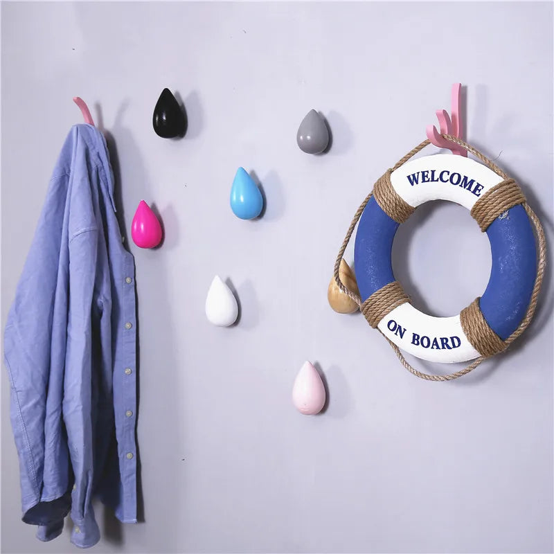 Porte manteau mural à fixer bois forme goutte eau décoration intérieur maison porte chapeau sac à main design écologique durable - lebois-eco.com