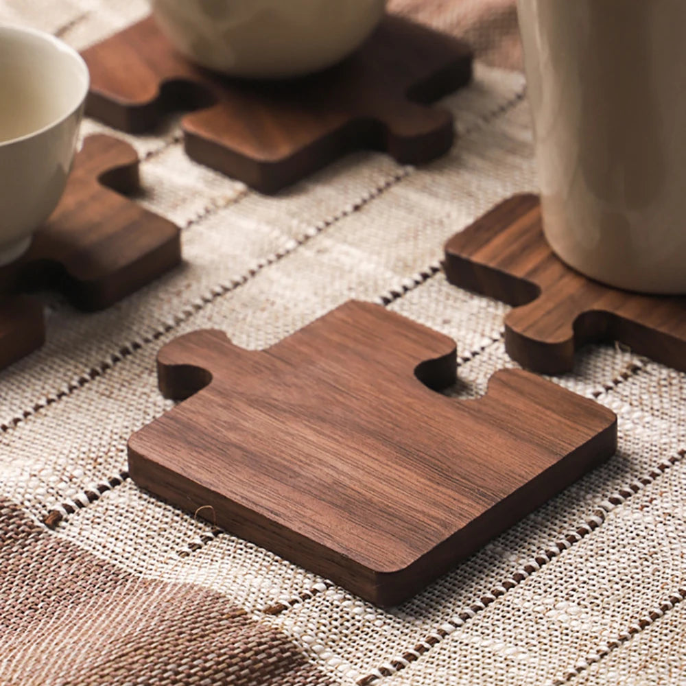 Sous-tasse sous-verre bois noyer forme puzzle boisson service thé café dressage décoration table maison intérieur écologique durable - lebois-eco.com