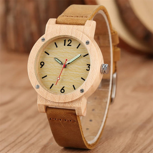 Montre en bois naturel clair avec bracelet en cuir marron