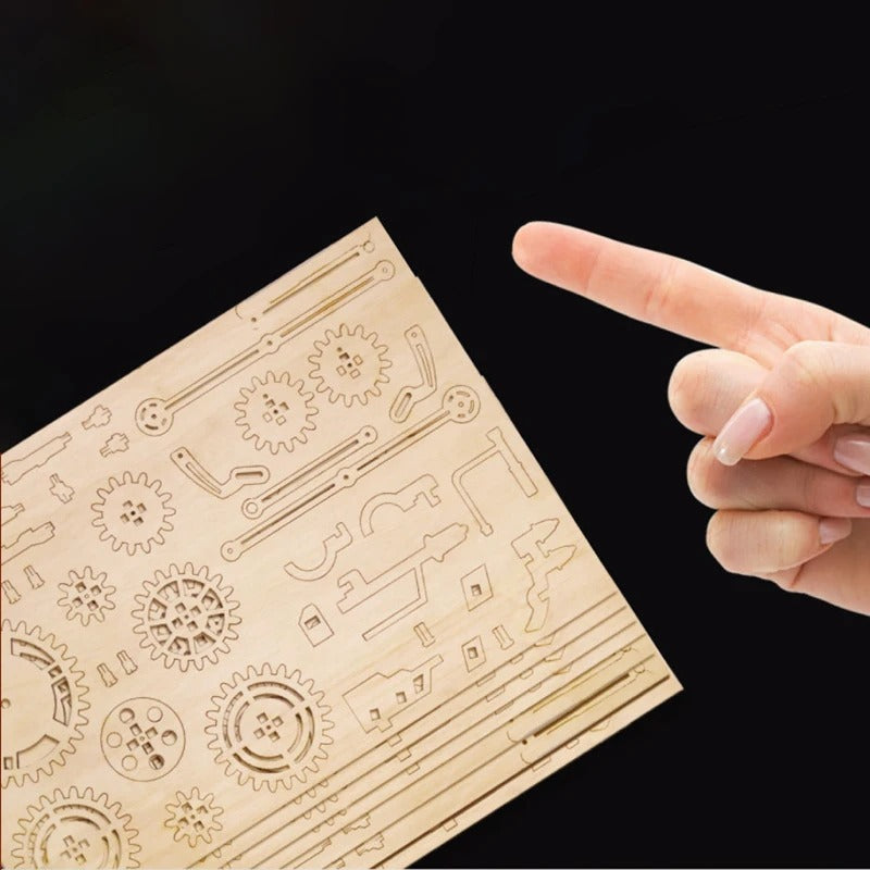 Plaques de pièces en bois prédécoupées pour construire une maquette de voiture mécanique