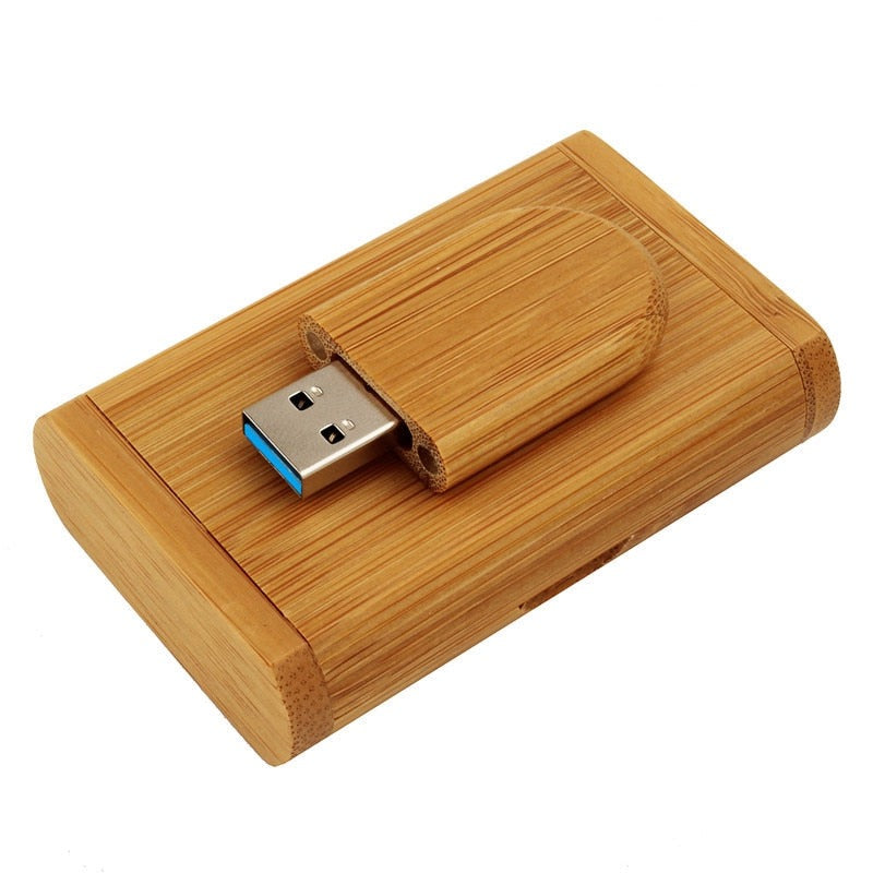 Clé usb carte personnalisée en bois écologique