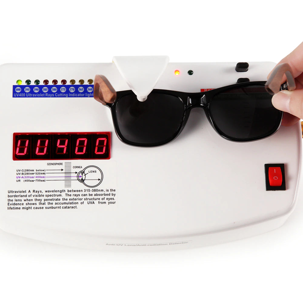 Lunettes soleil bois noyer naturel bambou polarisé uv400 unisex TAC box rangement microfibre été vacances style rétro wayfarer rayban mode beauté accessoires écologie environnement renouvelable responsable - lebois-eco.com.jpg