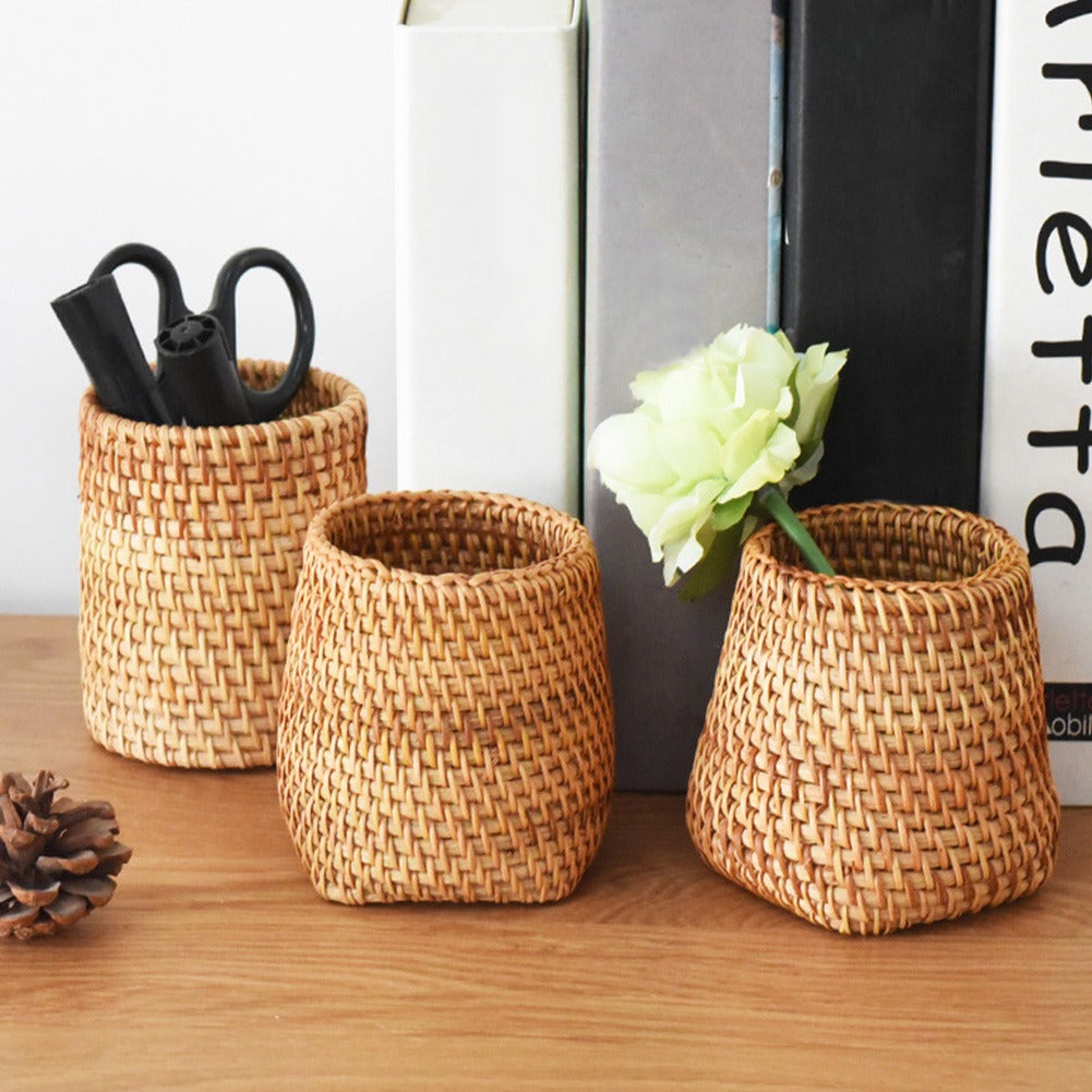 Panier rangement rotin naturel tissé fait main artisanal porte stylo intérieur décoration table renouvelable environnment écoresponsable durable écologique - lebois-eco.com