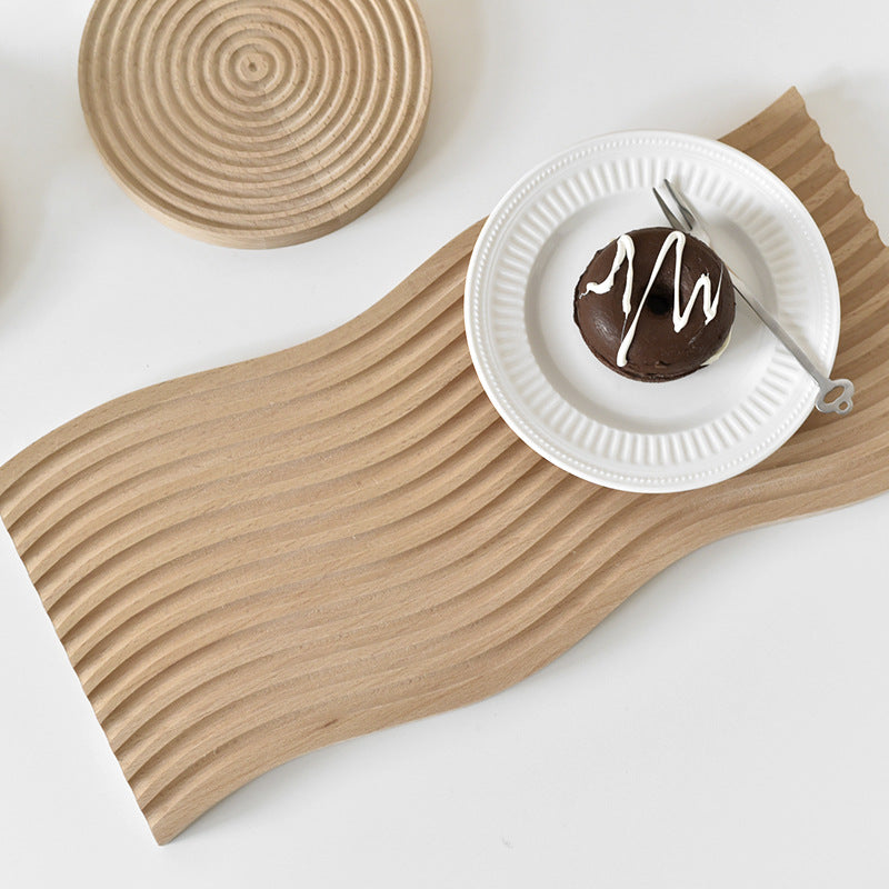 Planche à pain dessert plateau repas style nordique bois de hêtre haute qualité décoration art table présentation photo expo cuisine design environnement écologie responsable renouvelable - lebois-eco.com
